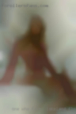 One who gets off fuck in Lakeland, Florida with dirty chats.